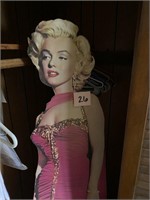 MARILYN MONROE CARDBOARD STAND UP CUT OUT