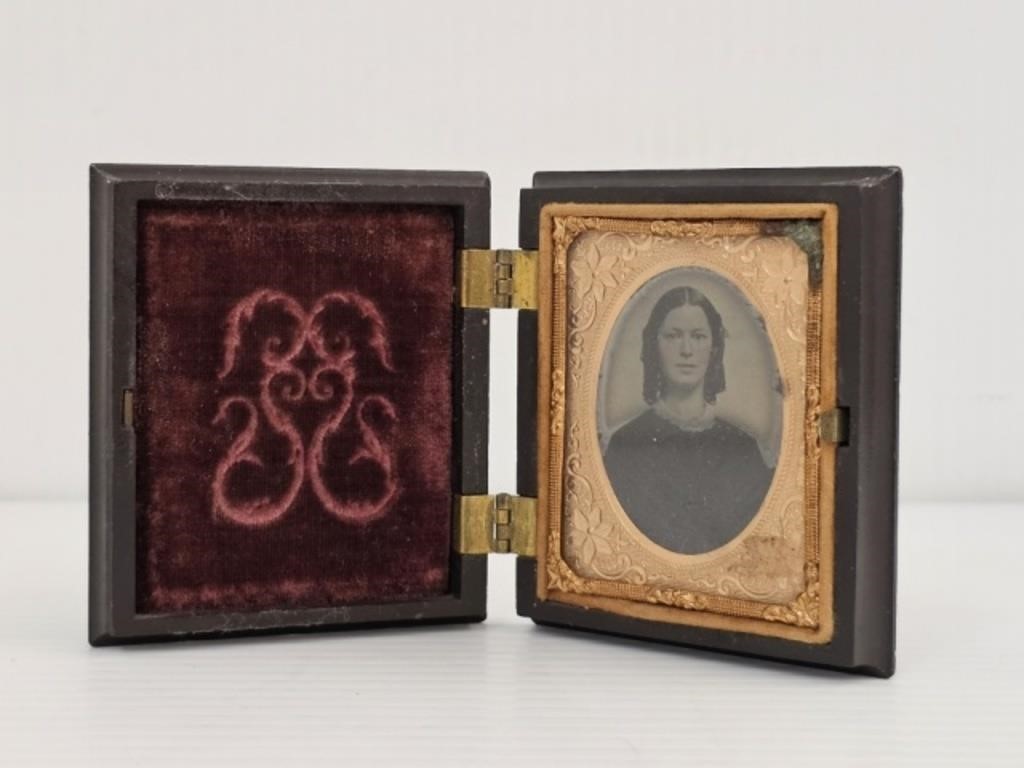 AMBROTYPE PHOTO IN GUTTA  PERCHA FRAME -2.75" X 3"