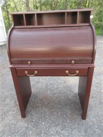 NICE MODERN ROLL TOP DESK 32X20X47 INCHES