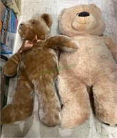 One pair of good sized stuffed teddy bears    1874