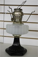 ALADDIAN NU-TYPE OIL LAMP WITH CAST BASE 14"
