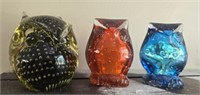 Lot of 3 glass owls