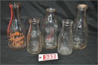 Vintage 1 & 2-QT glass milk bottles incl local