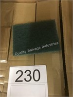 4 CTN (240) SCOURING PADS