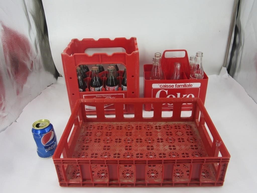 Caisses de liqueur avec bouteilles Coca-Cola