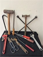 Vintage Tools Wood Handles Crowbar ++
