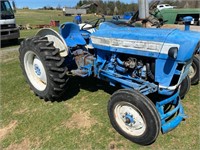 Ford 2000 Gas Tractor