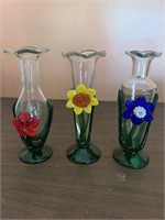 Set of 3 vases with raised floral glass design