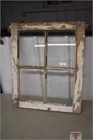 Vintage window 20" x 25" (Crack in one pane)