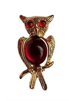 VINTAGE GOLD RED JELLY BELLY CABOCHON EYES OWL