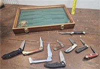 Pocket Knives With Display Case