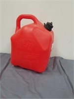 5 gallon plastic gas container