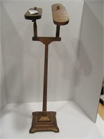 ANTIQUE WOODEN SHOE DISPLAY STAND