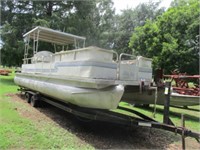 26' SilverStar pontoon w/Landau trailer, NO motor,