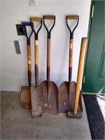 4 shovels and hammer