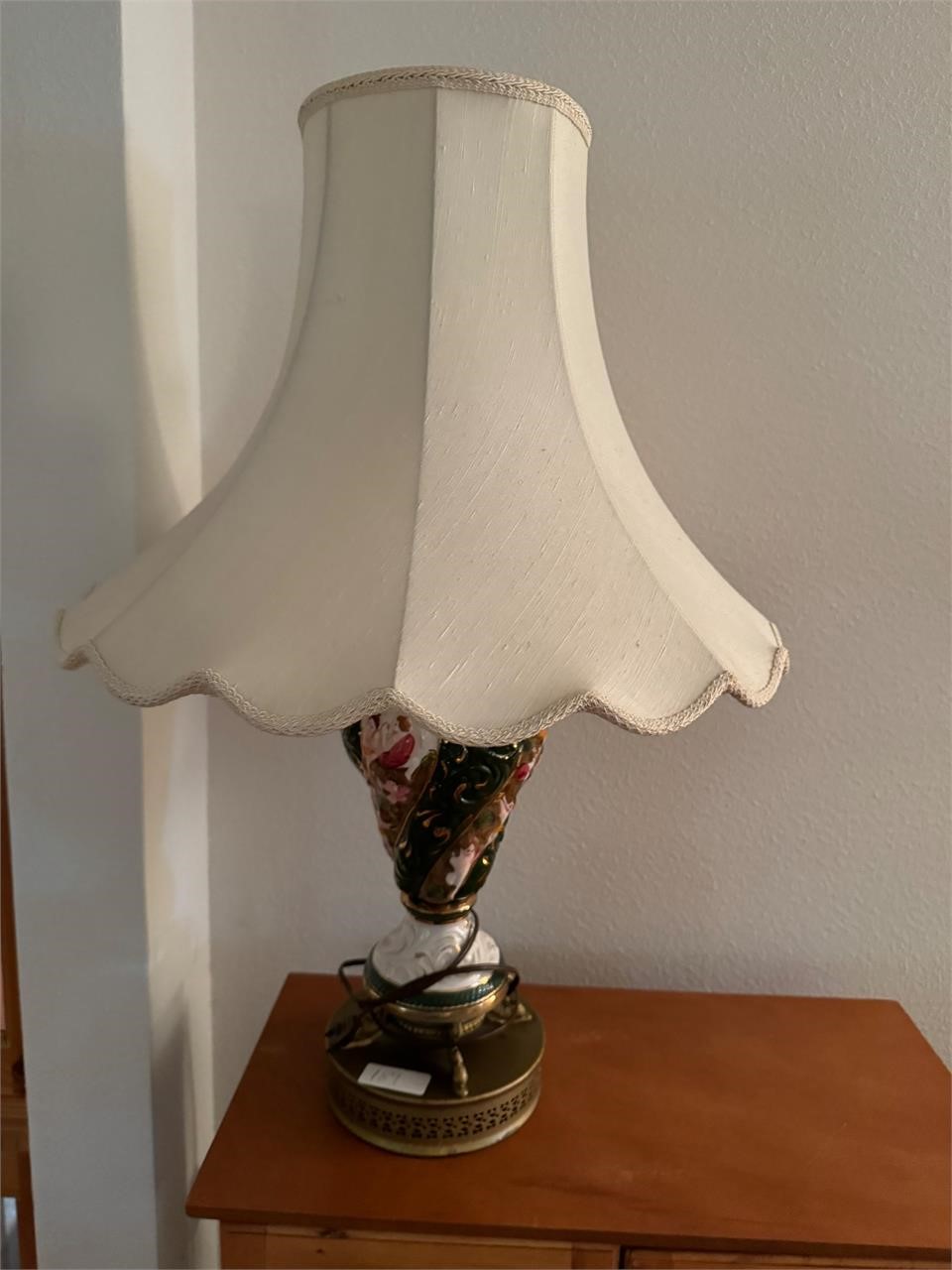 SWIRL LAMP