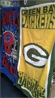 2 NFL Beach Towels Bills & Packers