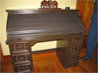 Roll Top Desk (no shipping) 48" x 42" x 21"