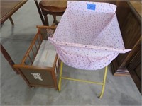 Laundry baskt & baby bed