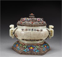 Qing Dynasty powder enamel eight treasure pattern