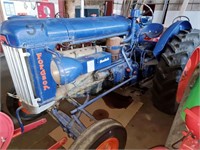 Fordson Model E27N Major Stand MOMSFRI