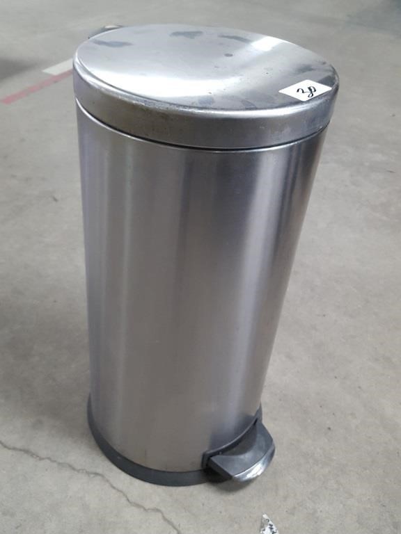 ss trash can 25" h