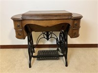 antique sewing machine & oak cabinet