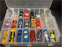 Two sided hot wheels/matchbox case with cars