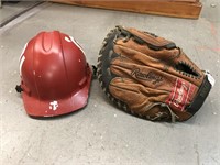 Baseball glove Rawlings and baseball helmet