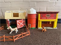 Vintage Fisher Price Farm & Fire Station