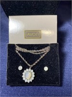 Vintage Avon original box Necklace earrings set