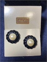 Vintage Avon original box Earrings