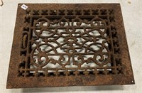 Antique Cast Iron Floor Grate (NO SHIPPING)