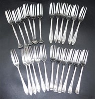 Collection vintage silver plate cake forks
