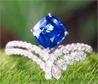 1.6ct Royal Blue Sapphire Ring 18K Gold