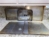 Assorted baking sheets