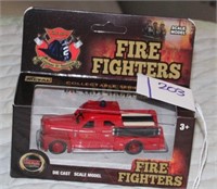 DIECAST FIREFIGHTERS SCALE MODEL COLLECTIBLE