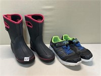 CLEAN LOT CHILDRENS BOOTS/SHOES