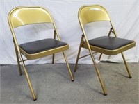 2 chaises en métal pliantes