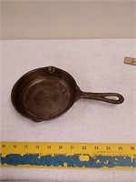 6-in cast iron skillet