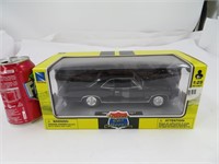 1966 Pontiac GTO, voiture die cast 1:25 New Ray