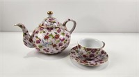 Formalities Teapot 6.5" tall with Cup/Saucer