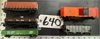 5 Model Train Cars