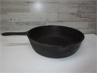 #8 CAST IRON DEEP FRYING PAN