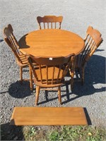 NICE MAPLE TABLE AND CHAIR SET  40X29 INCHES