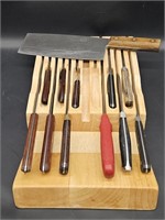 Assorted Knives & block 9X 16"