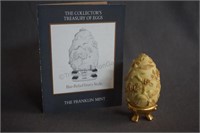 Franklin Mint Bas-Relief Ivory Style Collector Egg