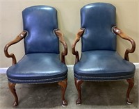 PAIR OF QUEEN ANNE STYLE CLASSIC TOP GRAIN