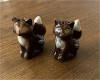 Vintage Cat or Fox S&P Shakers