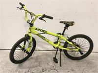 Kent Es20 Chaos Freestyle Bmx Bicycle W/ Pegs